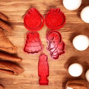 Holiday Cookie Cutter Set 4 Christmas Shapes Bonus Nutcracker Cutter